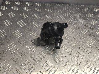 насос антифриза дополнительный BMW X5 F15 2016, 4.0 л., дизель, 8511748