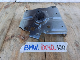 кронштейн (крепление) BMW iX I20 2022, электро, полный привод, правый руль, 8737202