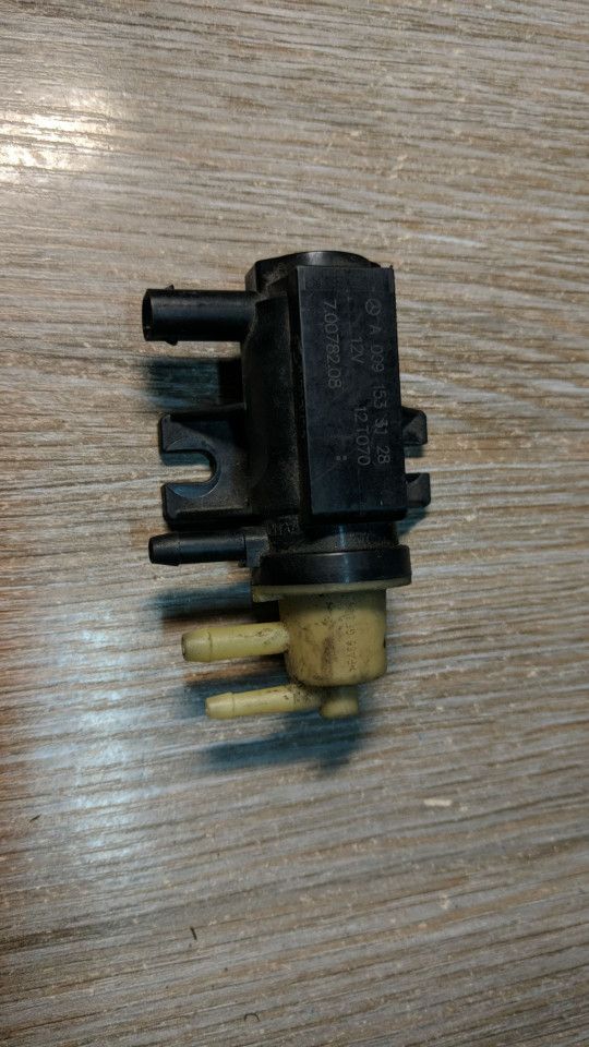 электромагнитный клапан Mercedes-Benz 2012, 2.1 л., OM 651.913, дизель, АКПП, седан, 0091533128, A0091533128, 7.00782.08 - фото №1