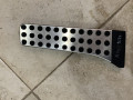 накладка на педаль Mercedes-Benz E-Класс W212/S212/C207/A207 2010, 2.1 л., OM 651.924, дизель, АКПП, серебристый, седан, A2043000182, 2043000182 - фото №2