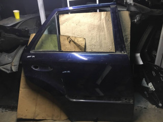 дверь задняя правая Mercedes-Benz M-Класс W164 2006, 3.0 л., OM 642.940, дизель, АКПП, внедорожник 5 дв.