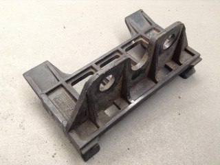 Крепление бампера переднего BMW 5 серия E39 [рестайлинг] 2002, 2.2 л., бензин, АКПП, седан, 1970389