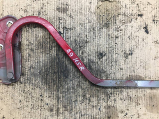 петля капота левая Mini Cooper 1 поколение 2001, 1.6 л., W10 B16 A, бензин, АКПП, красный, хетчбэк 5 дв., 0598827