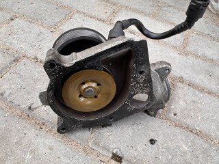 помпа BMW X3 E83 [рестайлинг] 2009, 3.0 л., дизель