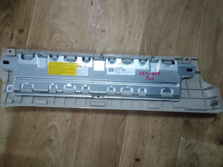 подушка безопасности коленная BMW 7 серия F01/F02 2010, 4.4 л., N63 B44 A, бензин, АКПП, седан, 72129176285