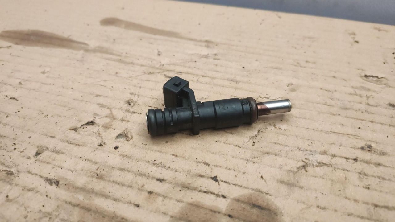 форсунка BMW X5 E70 2007, 3.0 л., N52 B30 AF, бензин, АКПП, 7531634 - фото №1