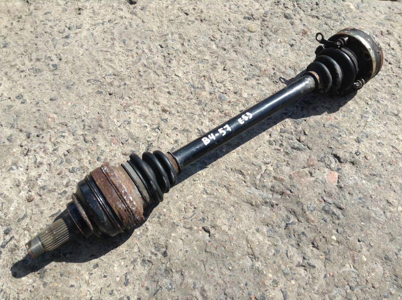 полуось передняя левая (приводной вал, ШРУС) BMW X5 E53 2001, 4.6 л., бензин, АКПП, внедорожник 5 дв., 7500916 - фото №1