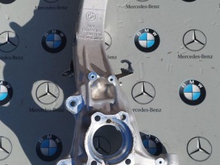 кулак поворотный правый BMW 2023, 4.4 л., бензин, a96, полный привод, правый руль, 6876656