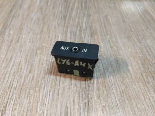 разъем AUX / USB BMW 5 серия E60/E61 2006, 3.0 л., дизель, АКПП, универсал, 6986791, 61316986791