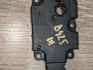 моторчик заслонки печки Mercedes-Benz C-Класс W205/S205/C205 2015, 2.0 л., M 274.920, бензин, АКПП, седан, правый руль, A1699060100, T1002128BC