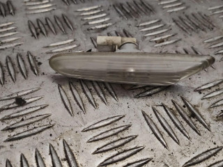 повторитель поворота на крыле BMW 3 серия E90/E91/E92/E93 [рестайлинг] 2008, 2.0 л., N47 D20 A, дизель, АКПП, универсал, полный привод, 6932997