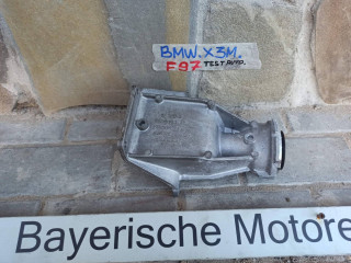 кронштейн полуоси BMW 2024, 3.0 л., бензин, 8639383