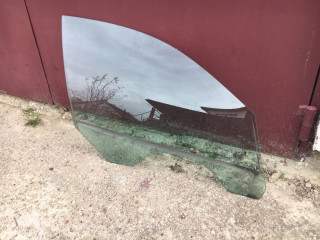 стекло двери передней правой BMW 7 серия E65/E66/E67 2004, 4.4 л., бензин, АКПП, седан