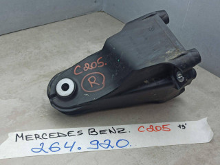 кронштейн двигателя Mercedes-Benz C-Класс W205 [рестайлинг] 2019, 2.0 л., M264 E20 DEH LA, бензин, A2642200200