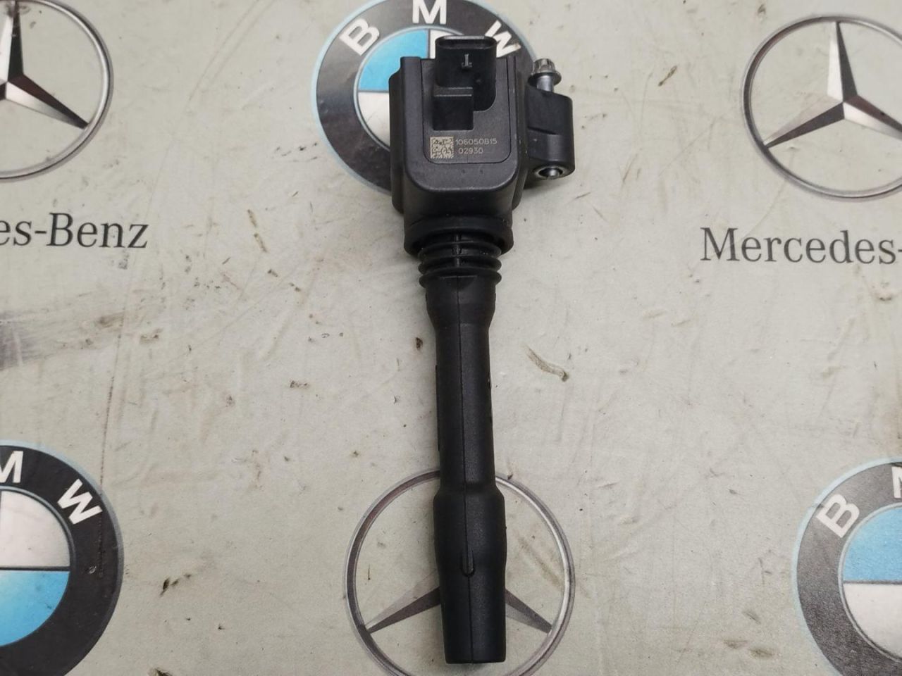 катушка зажигания BMW 2 серия Active Tourer F45 2015, 2.0 л., B48 A20 A, бензин, 8647463 - фото №1