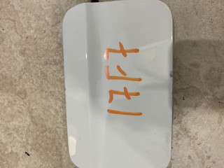 лючок топливного бака BMW X5 E53 [рестайлинг] 2004, 4.4 л., N62 B44, бензин, АКПП, внедорожник 5 дв.