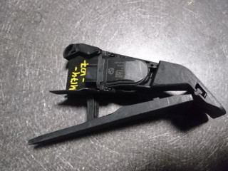 педаль BMW 2013, 2.0 л., N47 D20 C, дизель, АКПП, хетчбэк 5 дв., правый руль, 35426853175