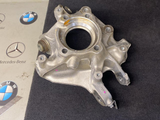 кулак задний левый BMW 2023, 2.0 л., бензин, 416, 6879751