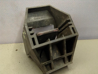 кронштейн радиатора BMW 3 серия E46 2002, 2.0 л., АКПП, седан, 1436264