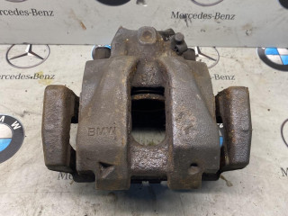 суппорт передний правый BMW X3 F25 2011, 3.0 л., N52 B30, бензин