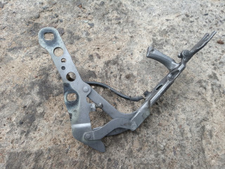 петля капота правая BMW X3 E83 [рестайлинг] 2007, 3.0 л., N52 B30 A, бензин, АКПП, внедорожник 5 дв., 3411448