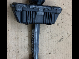 ограничитель открывания двери BMW 3 серия E90/E91 [рестайлинг] 2010