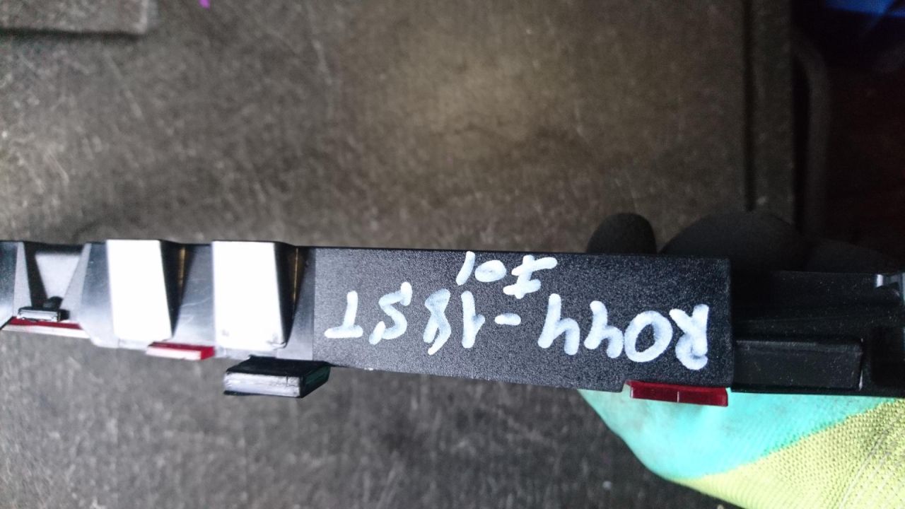 дополнительный стоп-сигнал BMW 7 серия F01/F02 2010, 4.4 л., N63 B44 A, бензин, АКПП, седан - фото №1