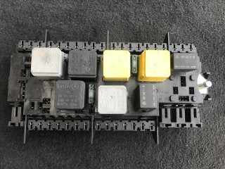 блок предохранителей Mercedes-Benz M-Класс W166 2012, 2.1 л., OM 651.960, дизель, АКПП, мокрый асфальт, внедорожник 5 дв., 1669063801