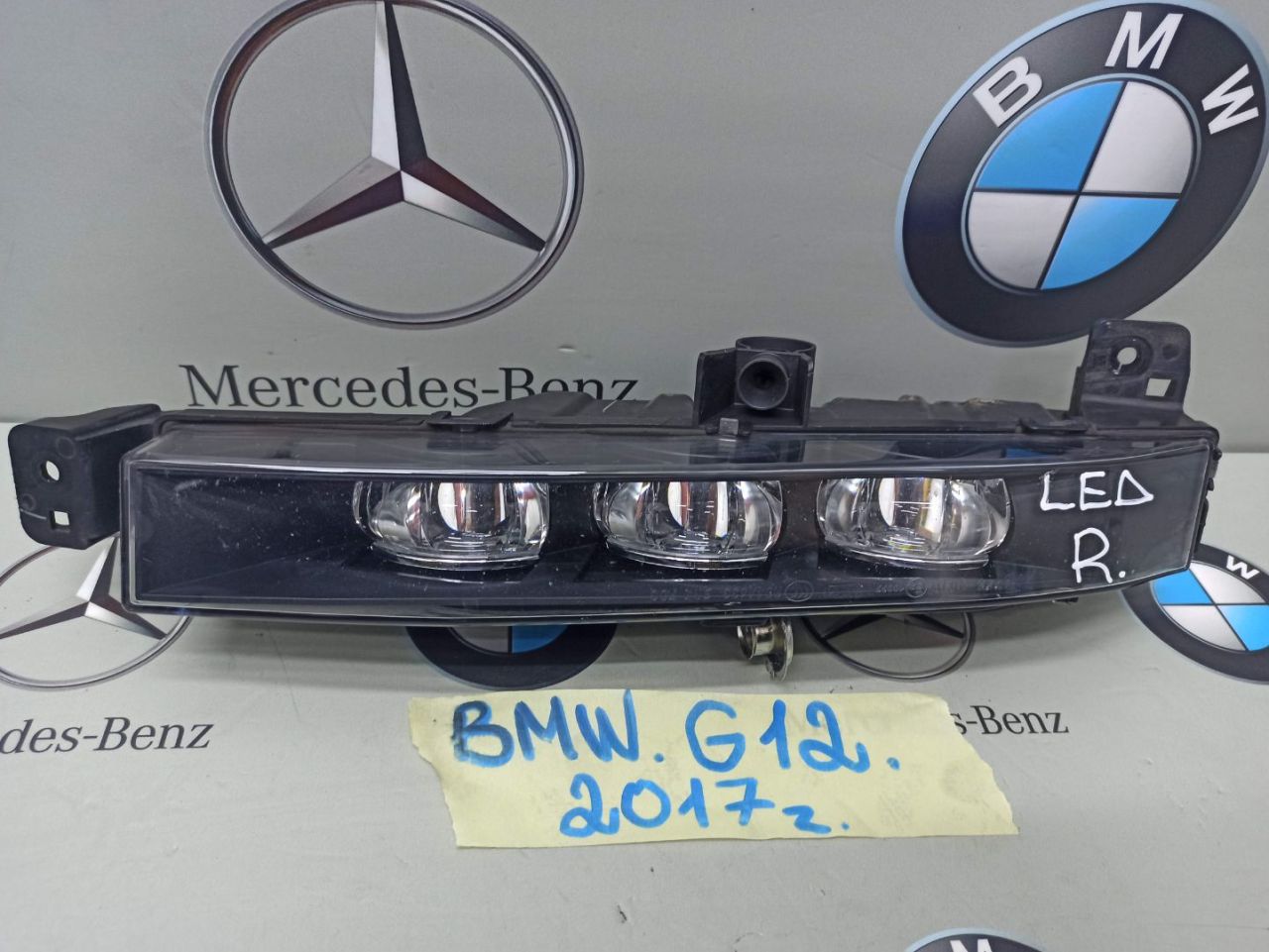 фара противотуманная правая BMW 7 серия G11/G12 2017, 3.0 л., дизель, 7342954 - фото №1