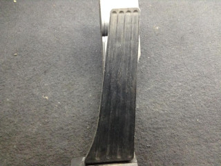 педаль BMW 5 серия E60/E61 2007, 3.0 л., дизель, АКПП, седан, 6772645