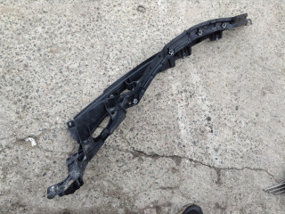 крепление крыла переднего левого BMW X5 E70 2007, 3.0 л., дизель, АКПП, внедорожник 5 дв., 7157989