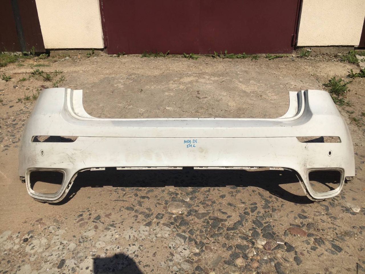 бампер задний BMW X6 E71/E72 2009, 4.4 л., N63 B44 A, бензин, АКПП, внедорожник 5 дв. - фото №1