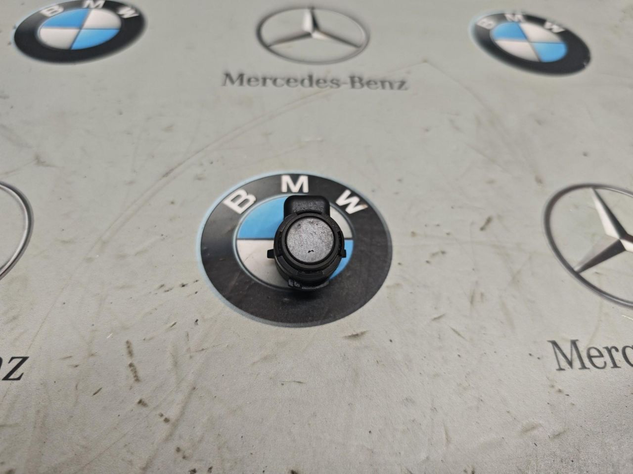 датчик парктроника BMW 2 серия Active Tourer F45 2015, 2.0 л., бензин, 9274428 - фото №1