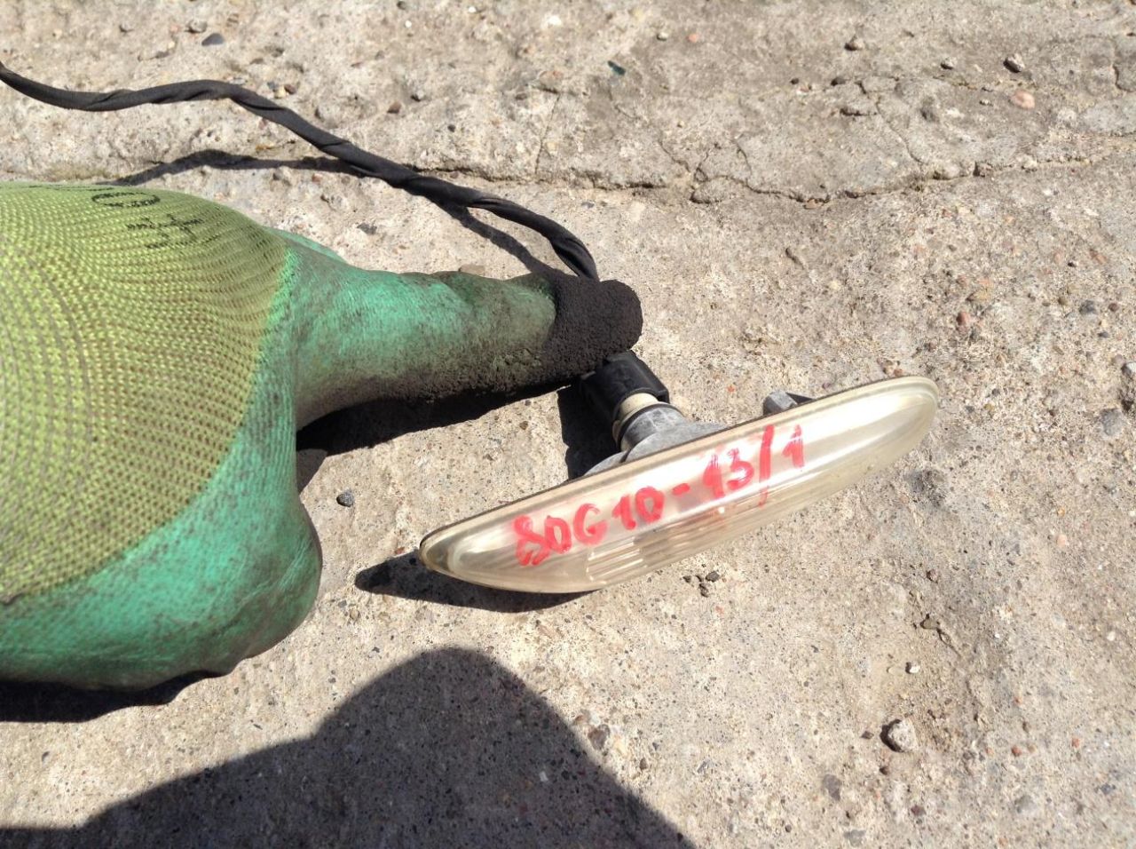 повторитель поворота на крыле BMW 5 серия E60/E61 2005, 3.0 л., дизель, АКПП, седан - фото №1