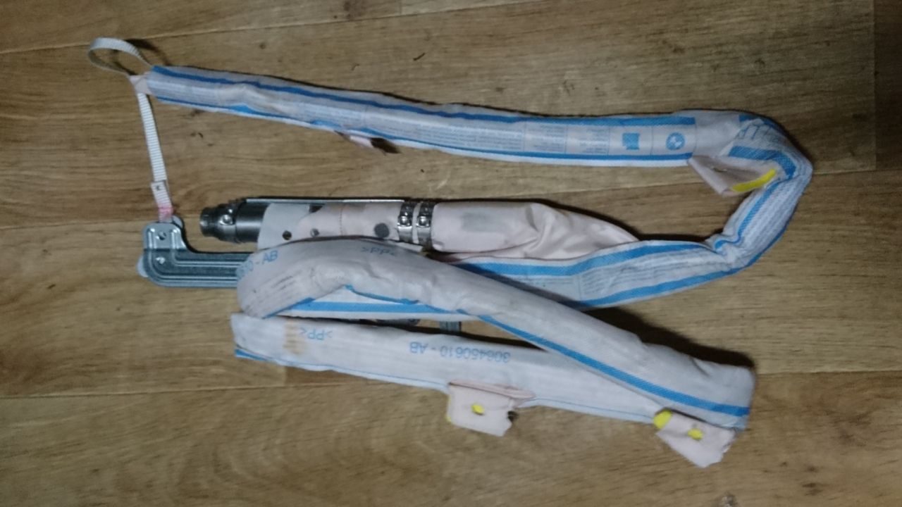 подушка безопасности боковая (шторка) BMW 2013, 3.0 л., N57 D30 C, дизель, АКПП, универсал, 9143419 - фото №1