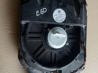 сабвуфер BMW 5 серия E60/E61 2005, 2.5 л., бензин, АКПП, универсал, 6929100, 6919353