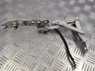 петля капота правая BMW 5 серия E39 [рестайлинг] 2003, 2.5 л., бензин, АКПП, седан