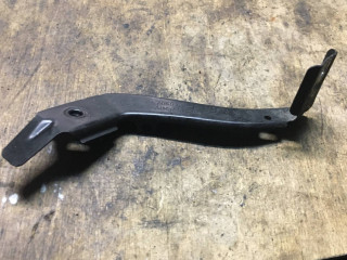 Крепления ( кронштейн ) крыла BMW 5 серия E60/E61 2004, 3.0 л., дизель, АКПП, седан, 7060814