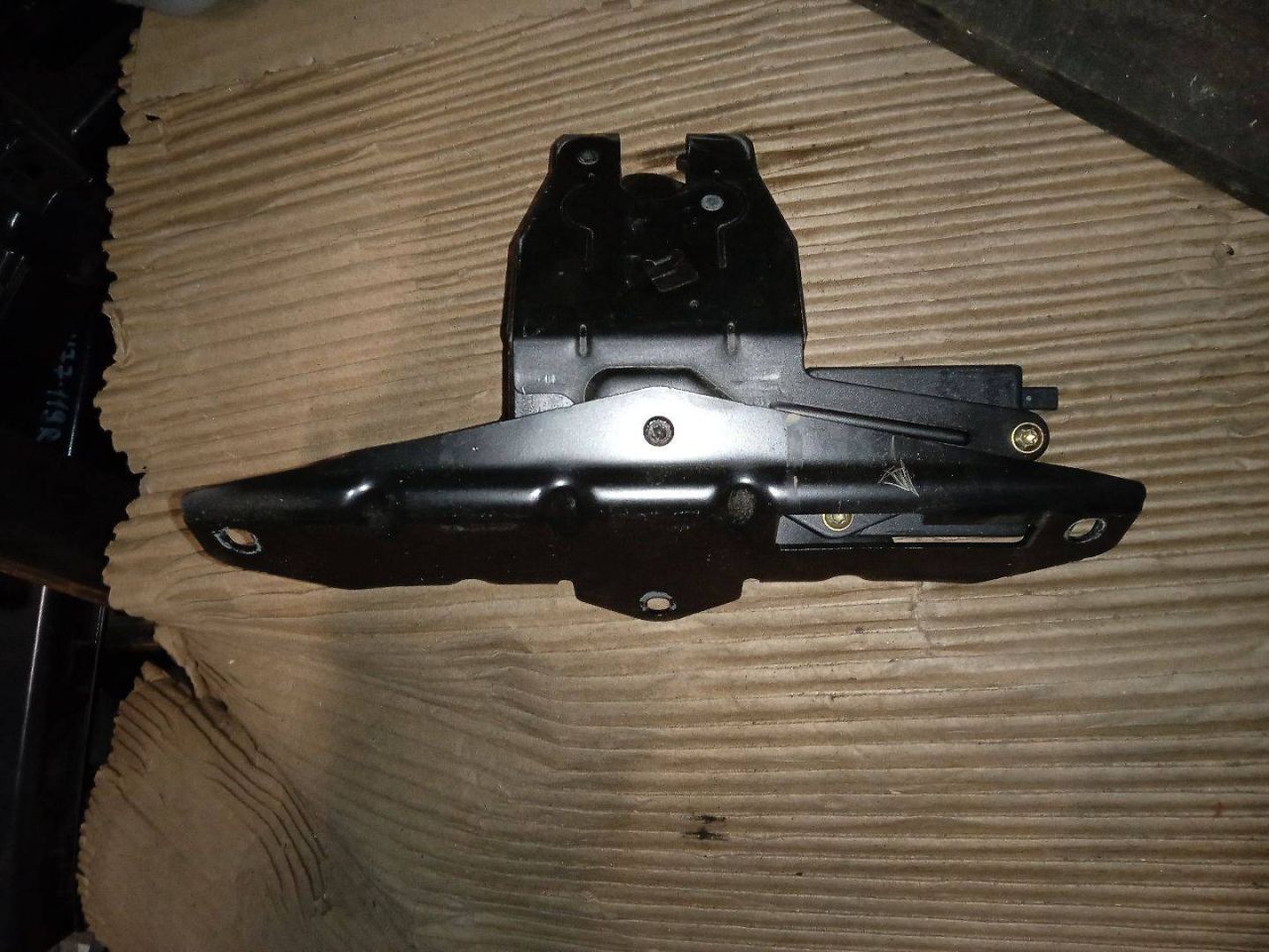 замок багажника BMW X6 E71/E72 (2007 - 2012), 7071594, 51247071594 - фото №1