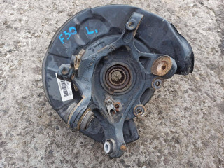 кулак задний левый BMW 2012, 3.5 л., бензин, АКПП, седан, задний привод