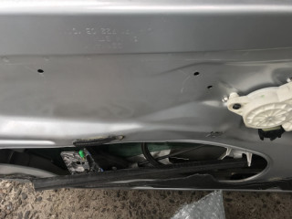 замок двери передней левой Mercedes-Benz SLK-Класс R171 2006, 3.5 л., M 272.963, бензин, АКПП, серебристый, кабриолет