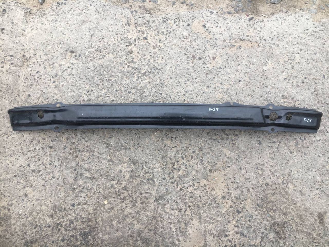 усилитель бампера заднего BMW 5 серия E60/E61 2005, 2.5 л., дизель, АКПП, универсал, 7033712 - фото №1