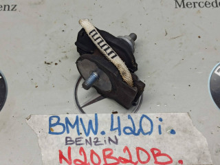 подушка крепления КПП BMW 4 серия F32/F33 2014, 2.0 л., бензин, 6796619
