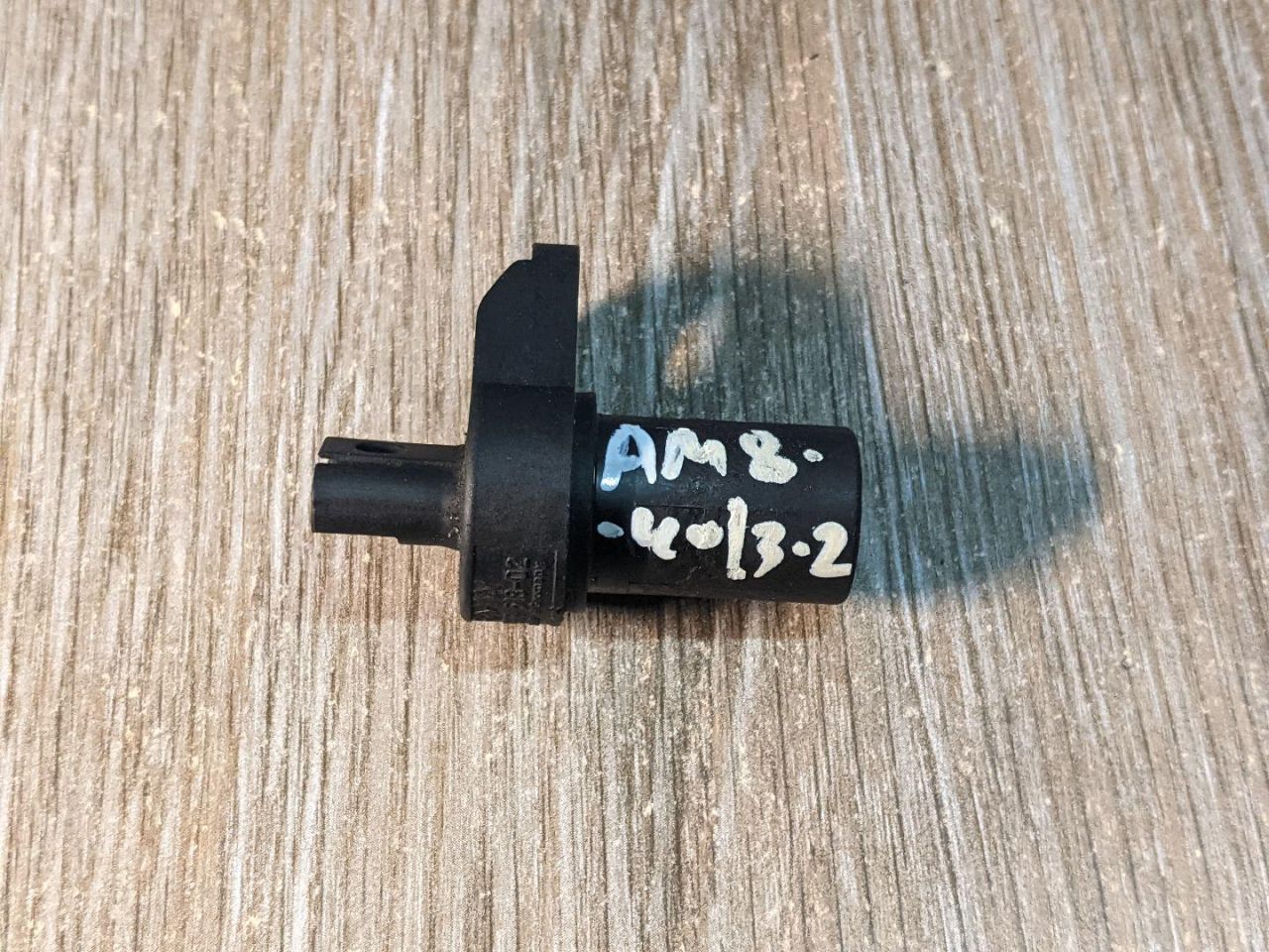 датчик распредвала BMW X5 E70 2007, 4.8 л., N62 B48 A, бензин, АКПП, 7558518 - фото №1