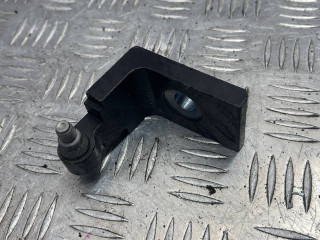 петля двери BMW X6 F16 2016, 7325056