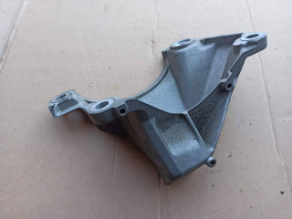 кронштейн двигателя BMW 2011, 2.5 л., бензин, 6775914