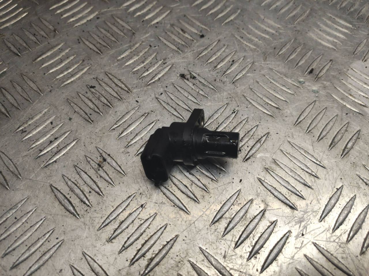 датчик распредвала Mercedes-Benz M-Класс W164 2008, A2729050143 - фото №1