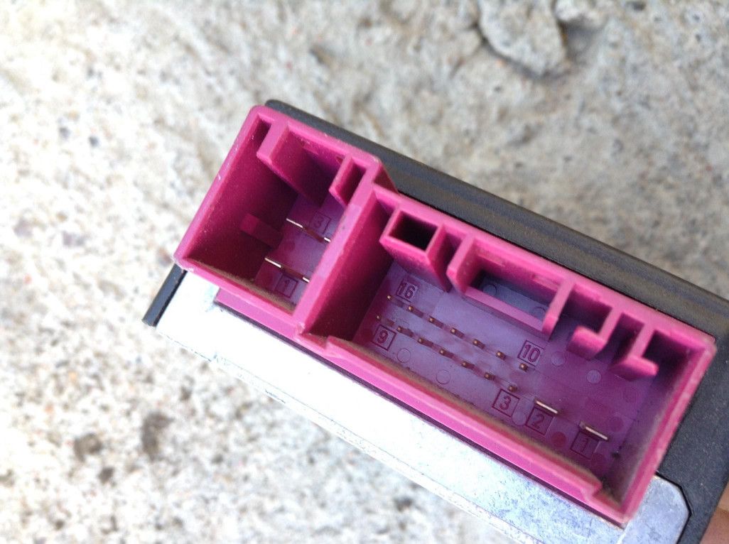 блок управления топливным насосом BMW 5 серия E60/E61 2007, 3.0 л., N53 B30 A, бензин, АКПП, седан, 16147180427, 7180427 - фото №1