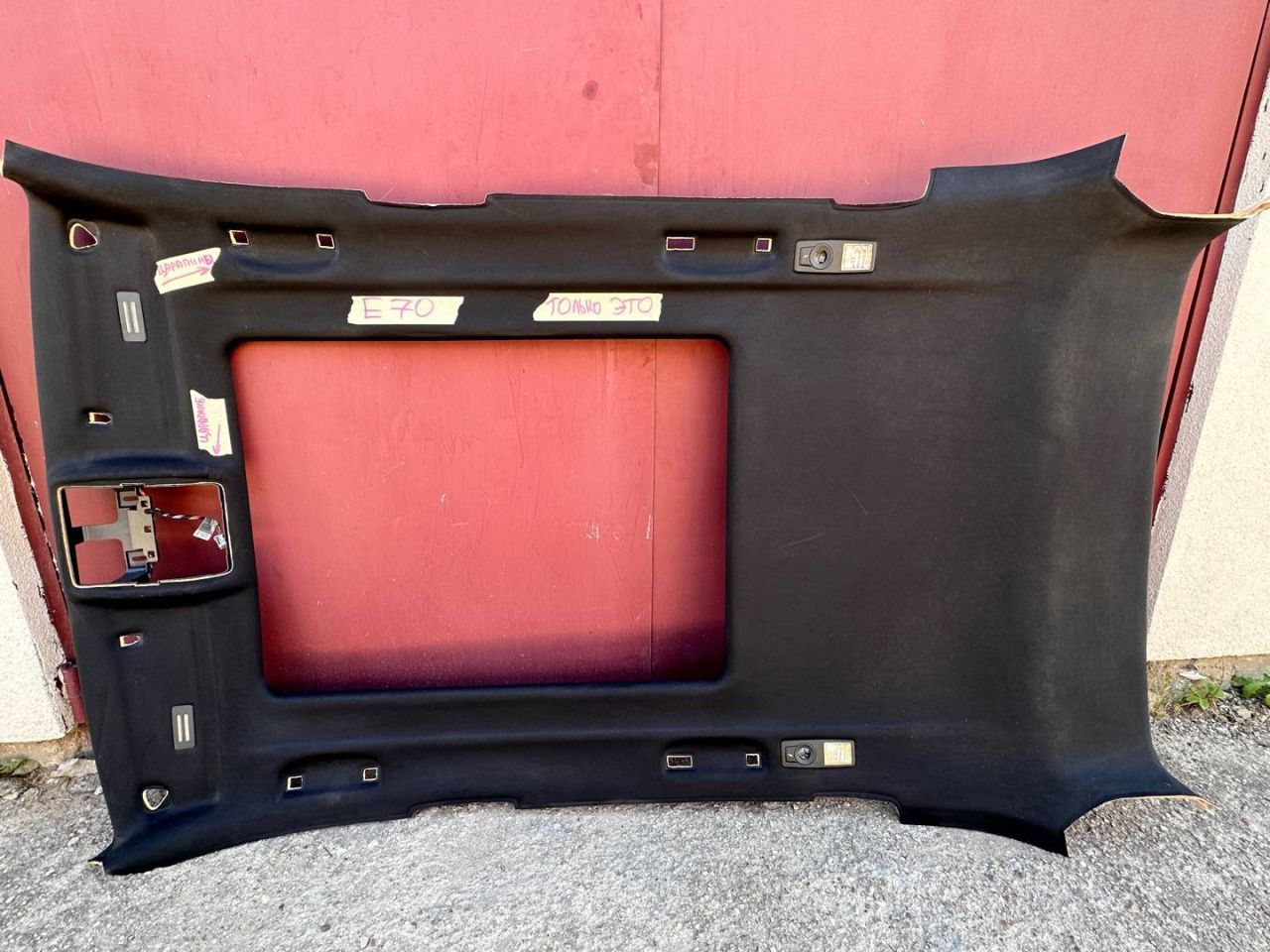 потолок BMW X5 E70 2008, 4.8 л., N62 B48 B, бензин, АКПП, белый, внедорожник 5 дв. - фото №1