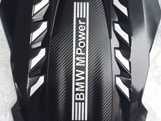 декоративная крышка двигателя BMW X5 M F95 2021, 4.4 л., бензин, полный привод, 8091253